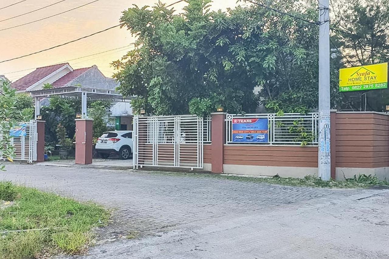 Syafa Homestay Syariah Mitra Reddoorz Tuban  Exterior photo